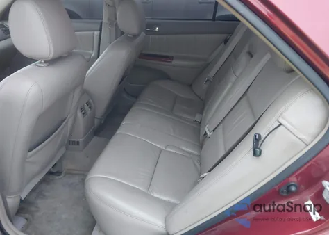 2002 Toyota Camry Xle V6 from USA, damaged, VIN 4T1BF30KX2U029295